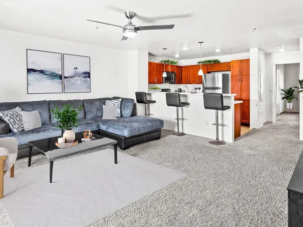 458 Manawai St #406, Kapolei, HI 96707