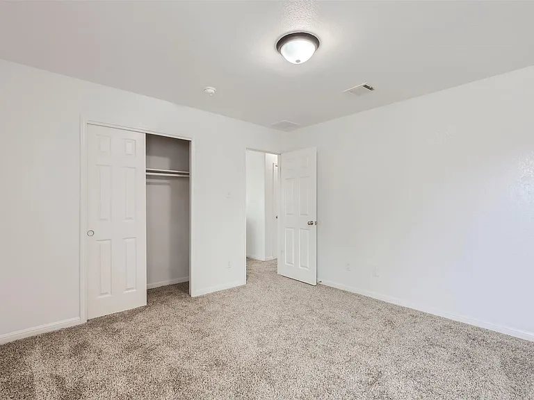 131 Lavaca Loop — Photo 25