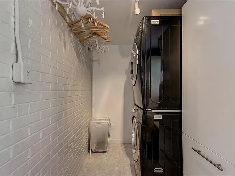 454 Kendrick Ave SE — Photo 23