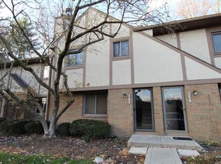 3280 Brookview Way, Columbus, OH 43221