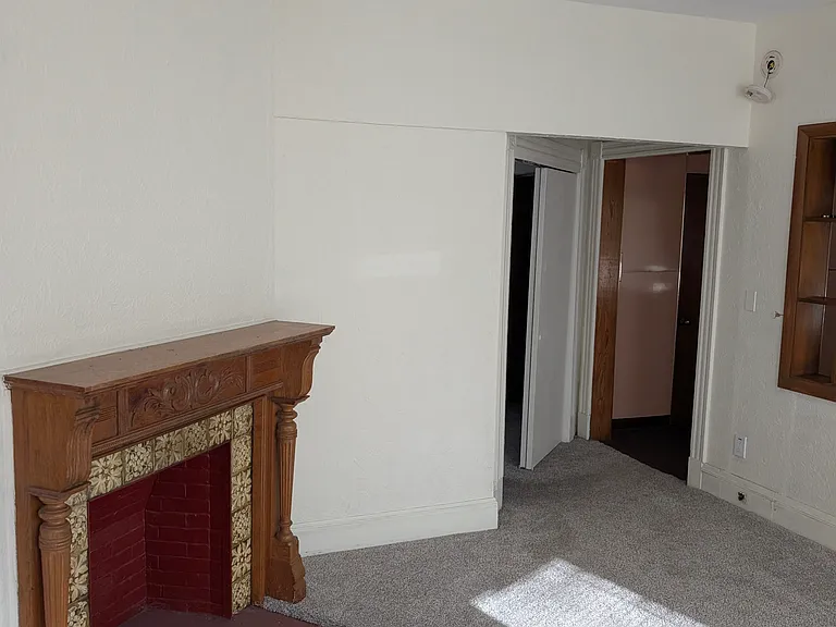 15 Arch Ave #1 — Photo 5