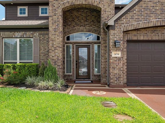 3rd image of 24714 Longwood Forest Dr
