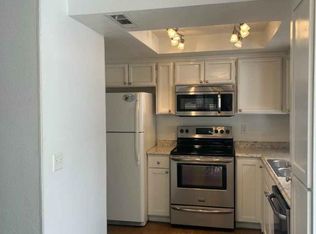 2215 Poplar Dr APT 2, Medford, OR 97504