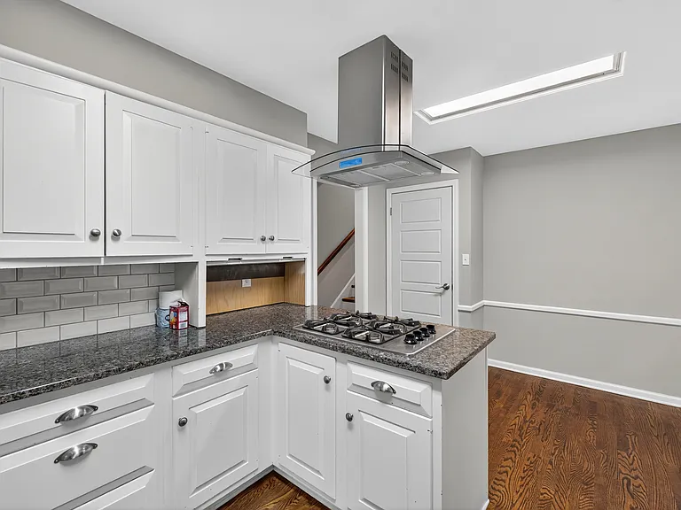 9535 Granada St — Photo 13