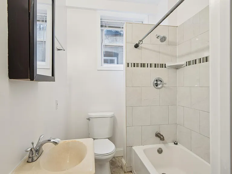 1606 Gwynns Falls Pkwy #3 — Photo 6