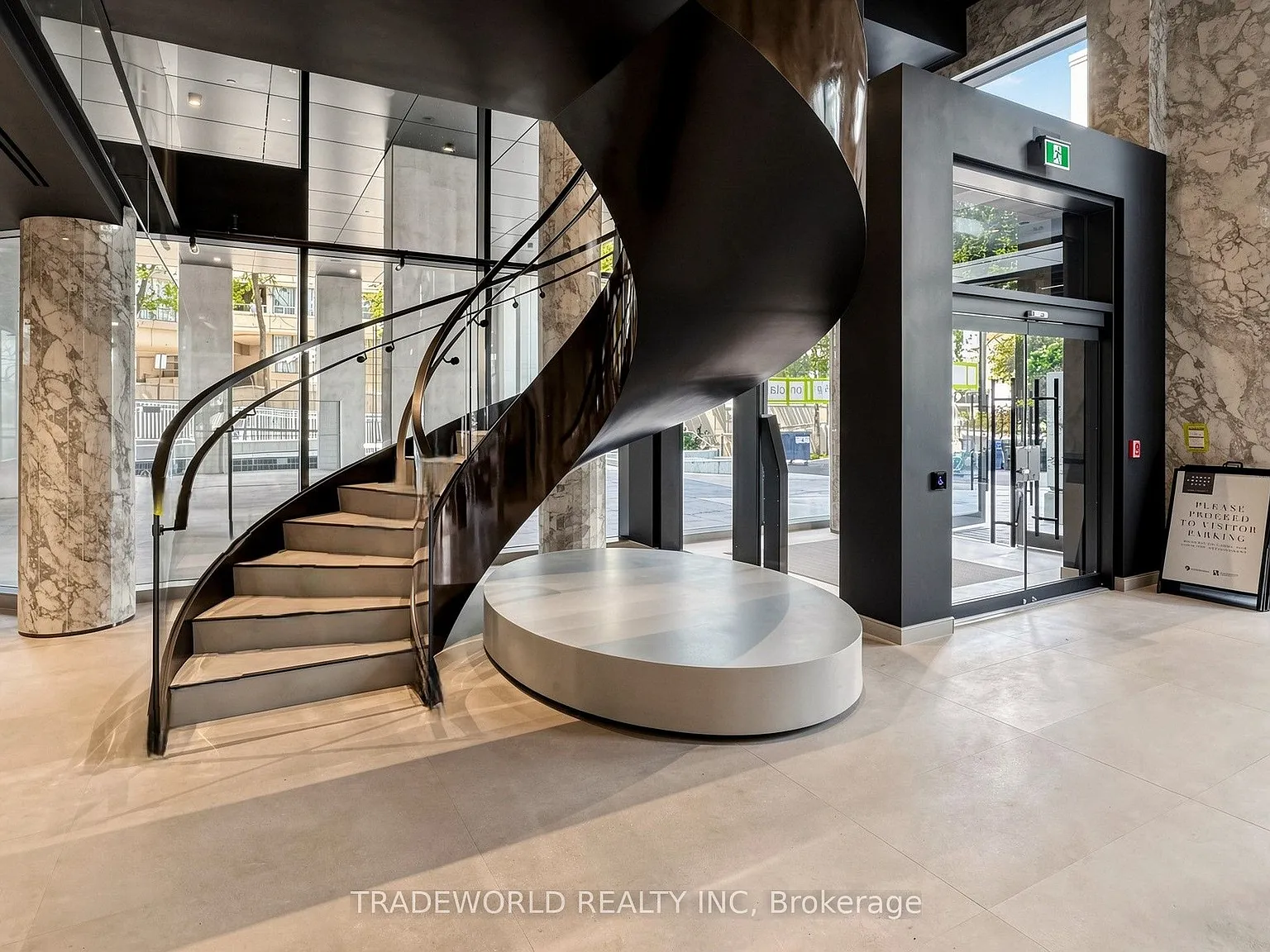 2 bed, $2,500 — Photo 4