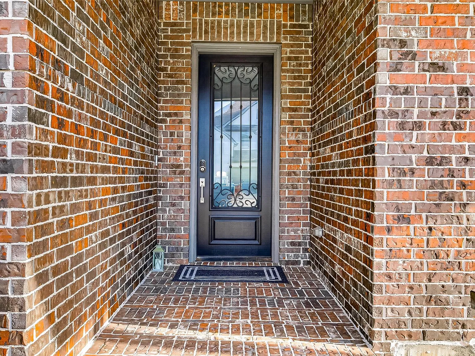 4 bed, 3.0 bath, 2894 sqft, $3,550 — Photo 3