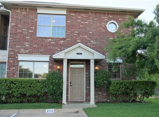 200 Forest Dr, College Station, TX 77840