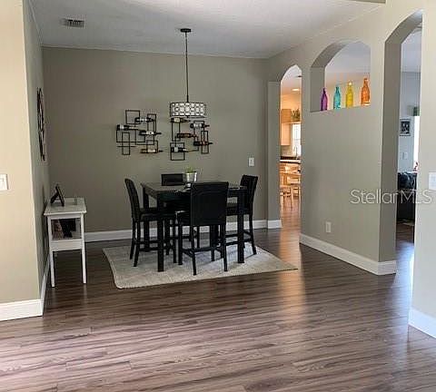 5th image of 378 Knight Dr