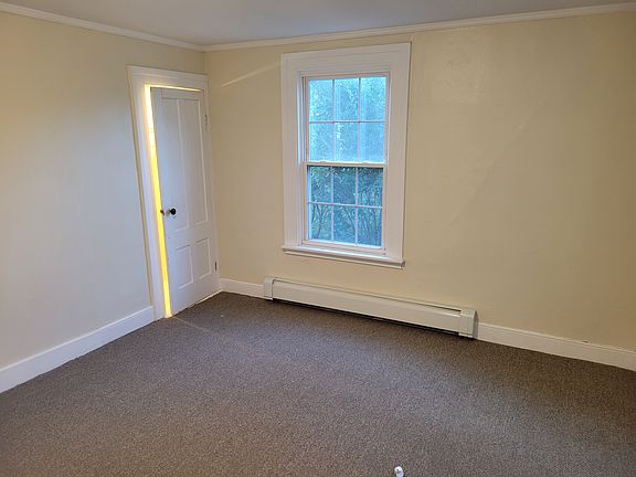 4th image of 17 Center St #1