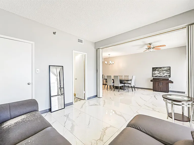 7700 Seawall Blvd #702 — Photo 7