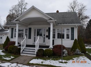 12 Cottage Ct, Warsaw, NY 14569