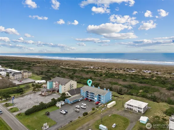 835 Ocean Shores Boulevard NW #303, Ocean Shores, WA 98569