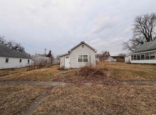 809 E Main St, Hartford City, IN 47348