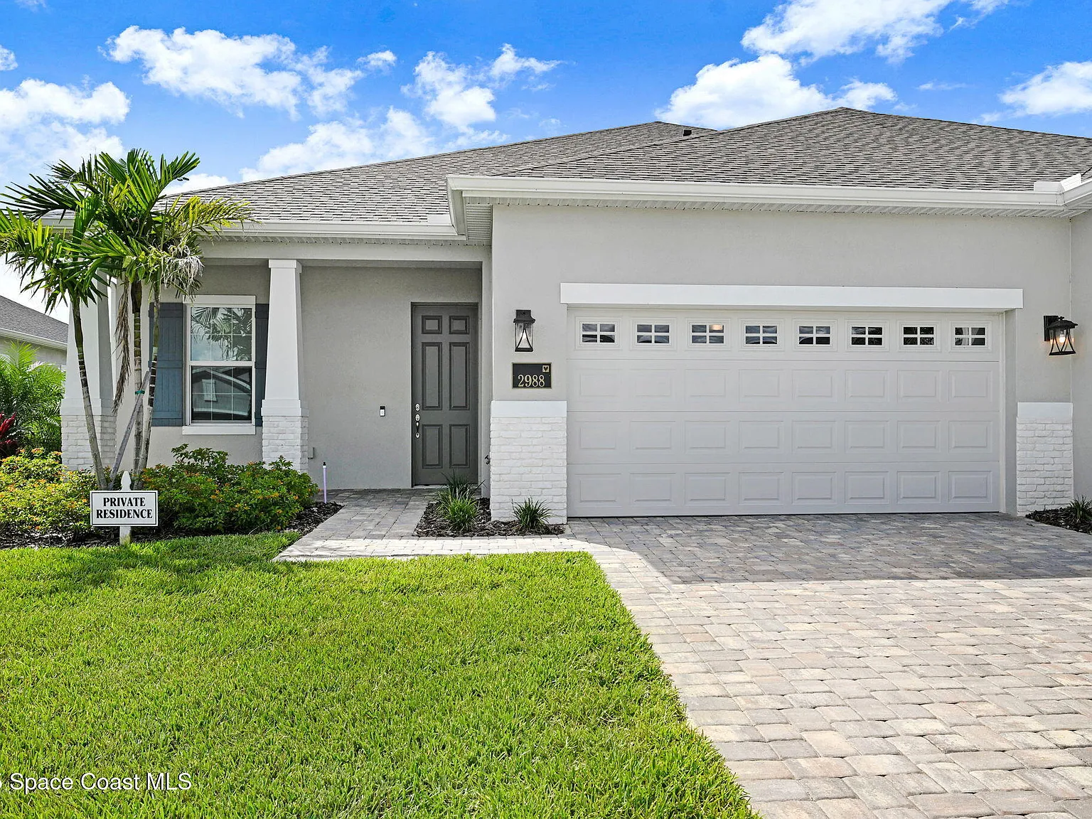3 bed, 2.0 bath, 1795 sqft, $3,000 — Photo 1