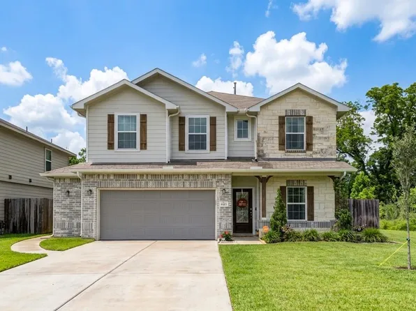 5323 Rivers Edge Dr, Richmond, TX 77469