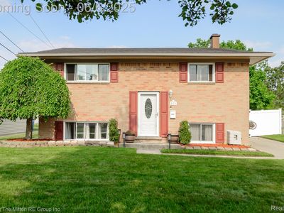 537 S Wildwood St, Westland, MI, 48186
