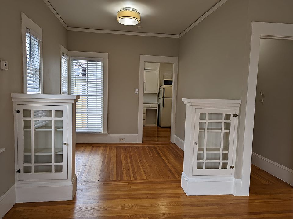 1st image of 20 Entrada Ave APT 3