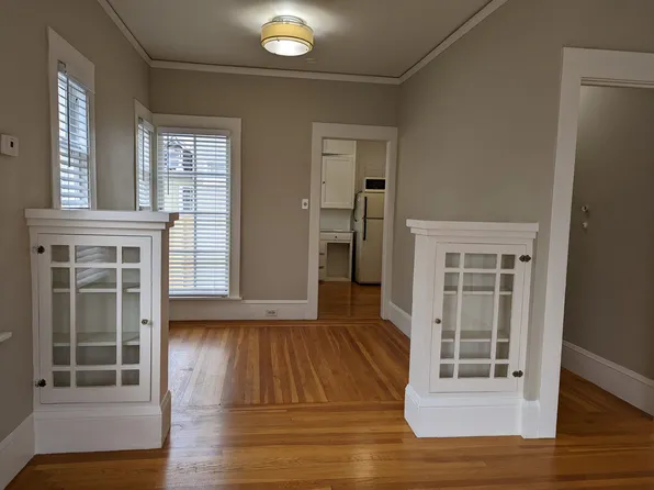 20 Entrada Ave APT 3, Oakland, CA 94611