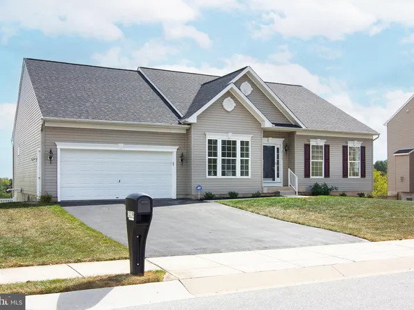 2319 Nevada Dr, Manchester, MD 21102