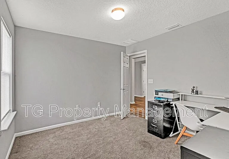 8272 Victory Crossing Blvd — Photo 14