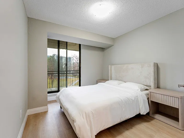 2200 Sherobee Rd — Photo 53