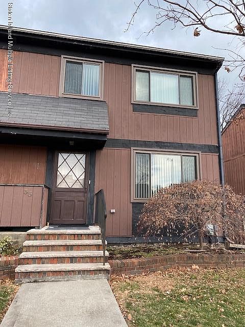 1st image of 35 Chesterton Ave