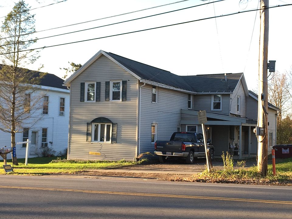 Income Property - 3 Apts!