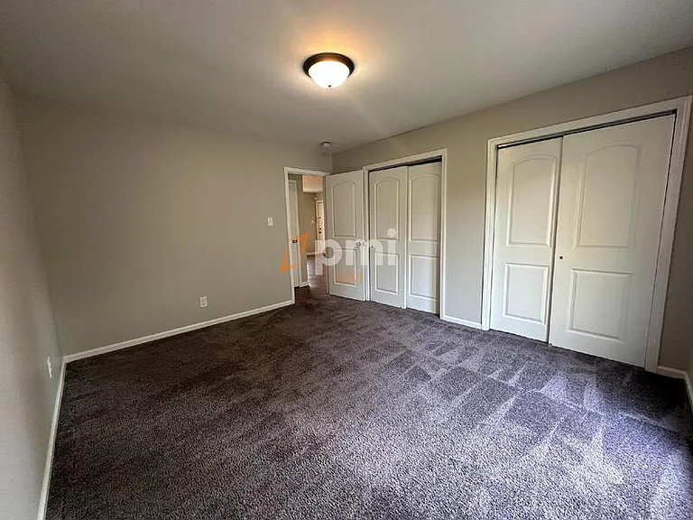 5831 Creekview Ct W #2 — Photo 9