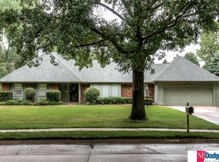 9922 Lafayette Ave, Omaha, NE 68114