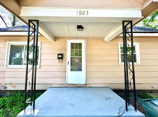 1923 Ray St, Muskegon, MI 49442