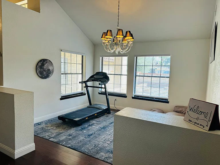 6400 Highland Knolls Dr — Photo 4