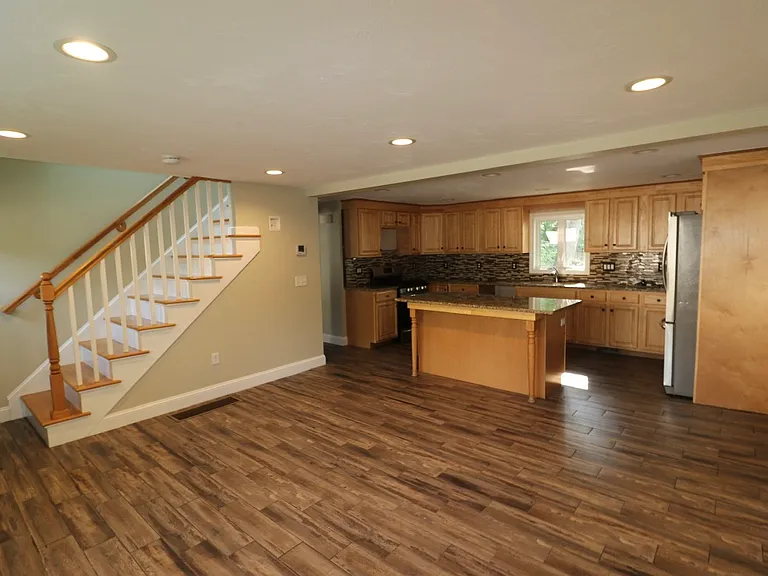 329 Bridge St — Photo 25