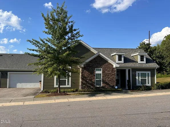 801 Blue Bird Ln #33-2, Wake Forest, NC 27587