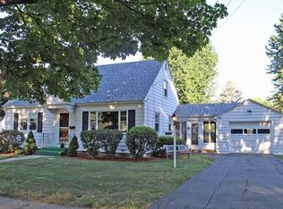 52 Washburn Ave, Greenfield, MA 01301