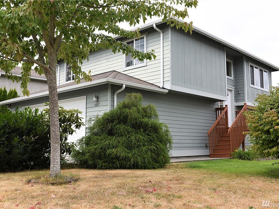 1st image of 4327 149th St NE