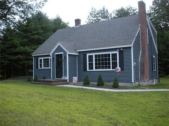 3rd image of 12 Laurelwood Dr