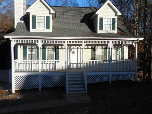 670 Angela Dr, Temple, GA 30179