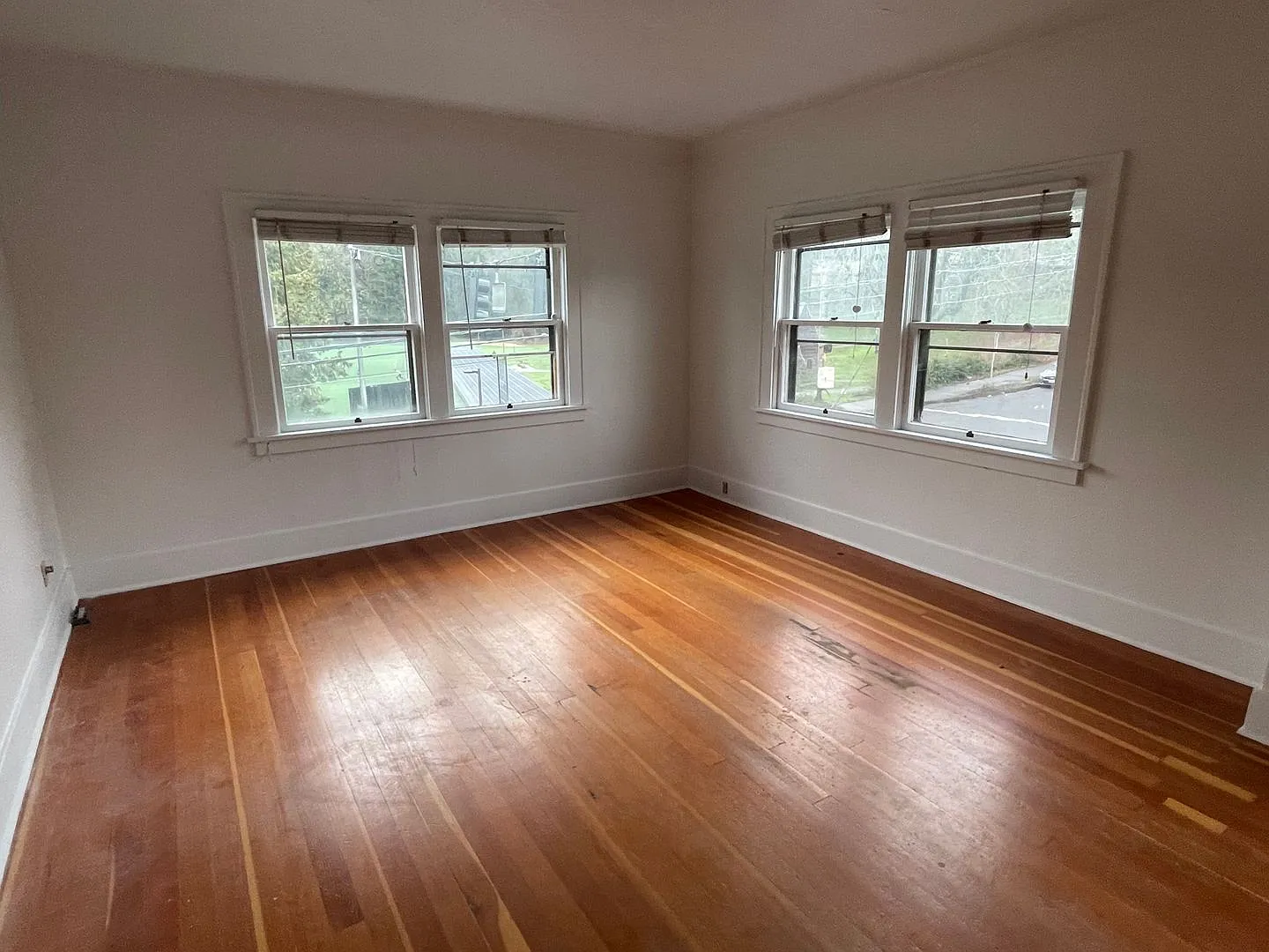 2442 SW 5th Avenue ~ Charming Vintage 4-Plex — Photo 4