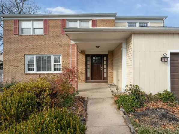 501 Brian Dr, Cherry Hill, NJ 08003