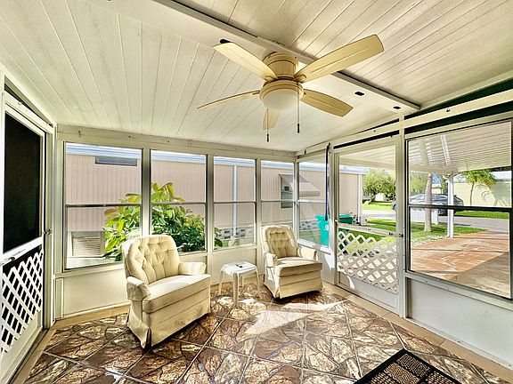 5th image of 17100 Tamiami Trl #298