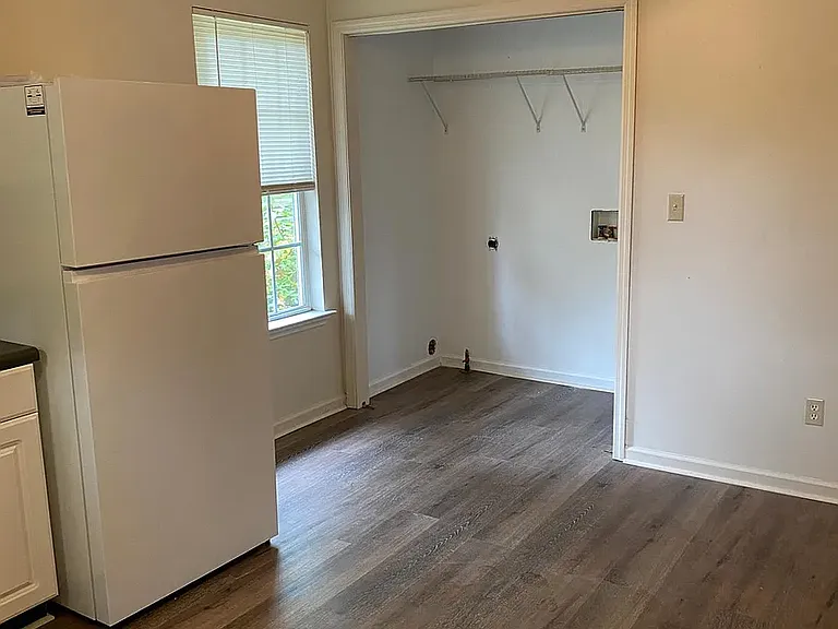 1904 Tinsley Pl — Photo 8