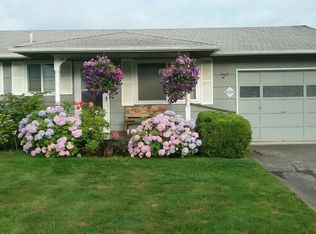 1749 Thompson Rd, Woodburn, OR 97071