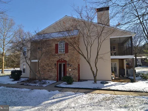 168 Valley Greene Cir, Reading, PA 19610