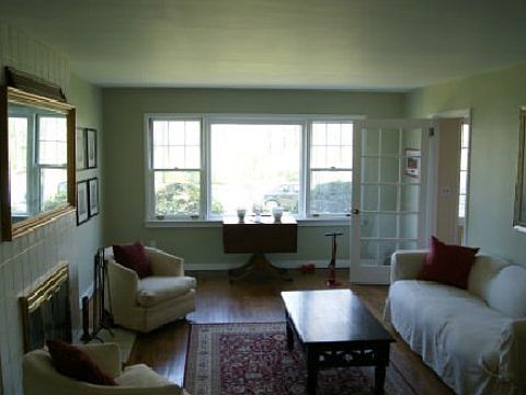 3rd image of 484 Potter Blvd