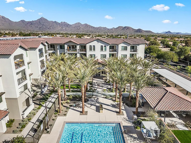 Overture North Scottsdale - 55+ Active Adult Apartment Homes — Photo 36