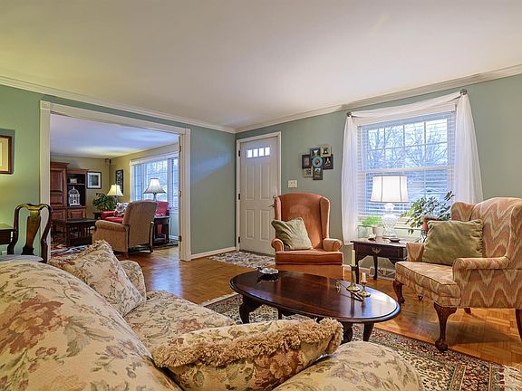 5th image of 7835 Westwind Ln