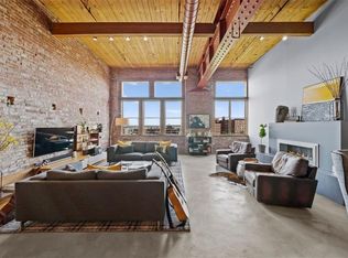 306 W 7th St APT 305, Kansas City, MO 64105
