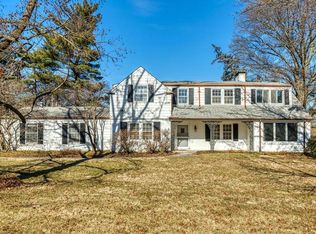 17 Georgian Acres St, Saint Louis, MO 63131