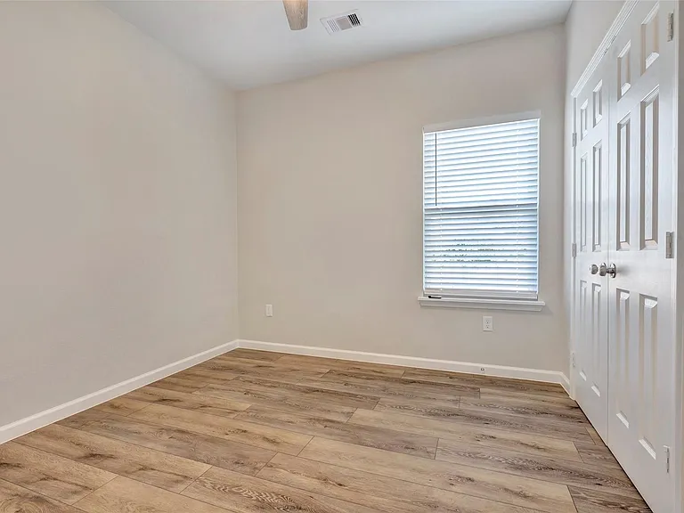 4837 Paula St #A — Photo 19